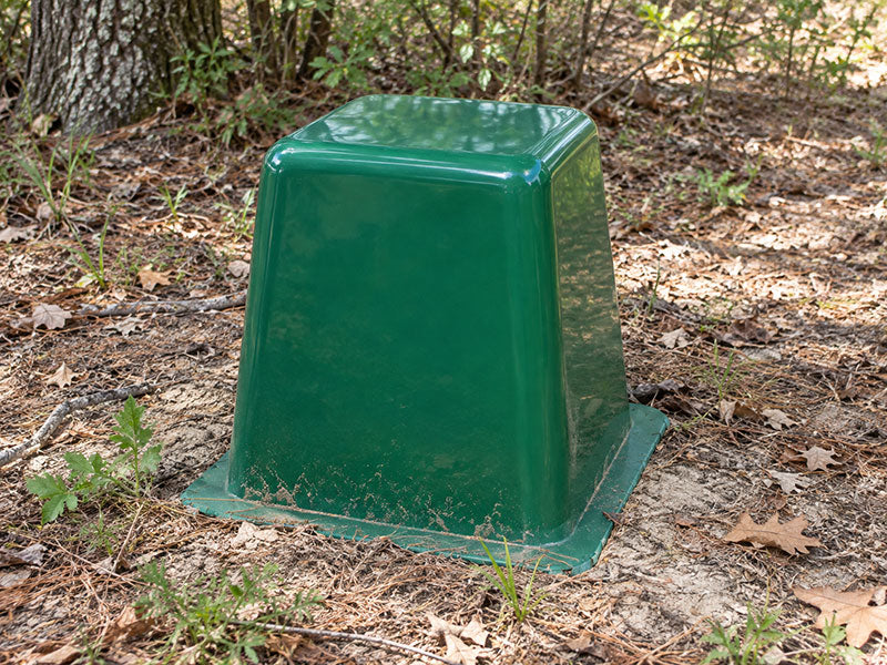 Piedmont Fiberglass Well Cover - 18″ L × 18″ W × 22″ H