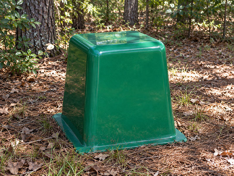Piedmont Fiberglass Well Cover - 18″ L × 18″ W × 22″ H