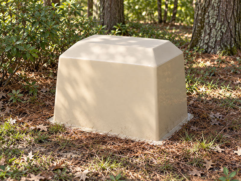 Piedmont Fiberglass Well Cover - 33″ L × 22″ W × 24″ H