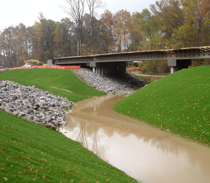 Steep Slope Stabilization Mat