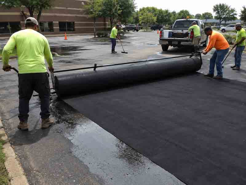 Petromat 4599 - 10.5' x 360' Paving Fabric