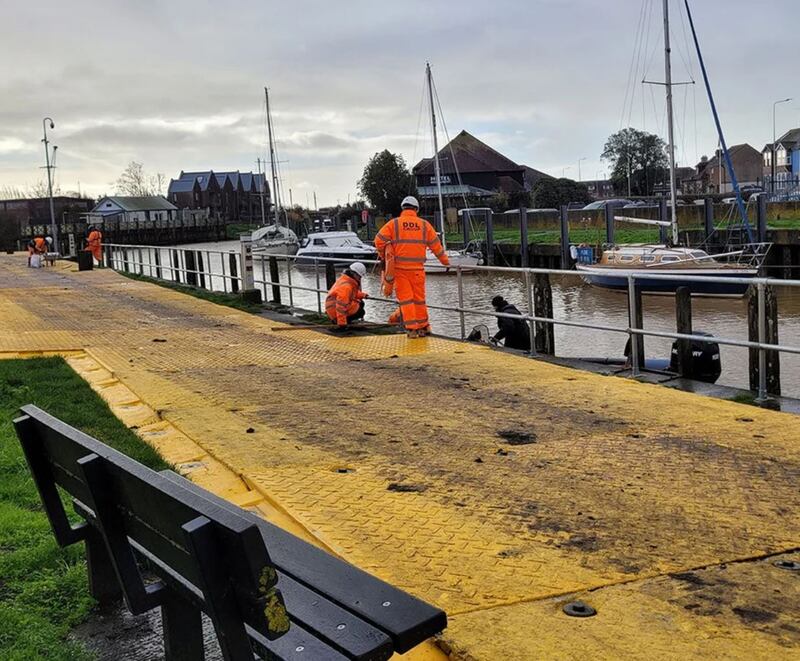XtremeMat ground protection mats providing riverbank access
