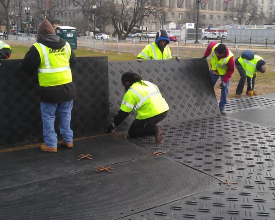 DuraDeck -  4' x 8' Ground Protection Mats