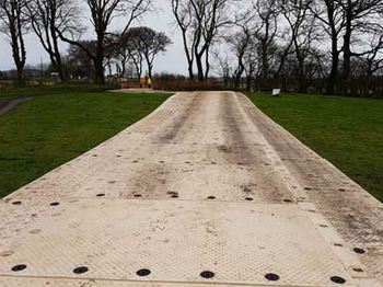 SignaRoad medium-duty composite mat